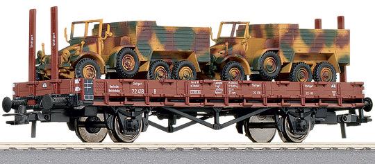 Flat car type R Stuttgart loaded with two Krupp Protze of German Wermacht<br /><a href='images/pictures/Roco/66350.jpg' target='_blank'>Full size image</a>